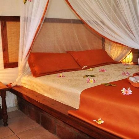 Madiro Hotel นูซีเบ ภายนอก รูปภาพ